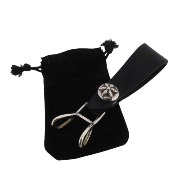 クロムハーツ CHROME HEARTS BELT LOOP スターボール ボタン レザー ベルト ループ 買取金額52,000円
